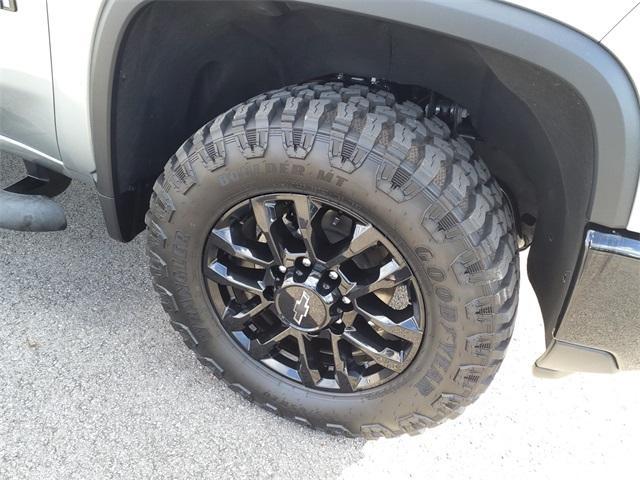 used 2025 Chevrolet Silverado 2500 car, priced at $72,993