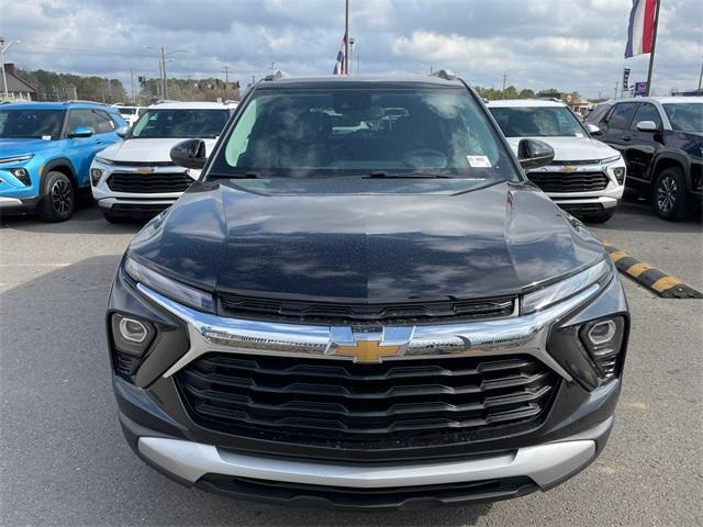 new 2025 Chevrolet TrailBlazer car, priced at $28,091