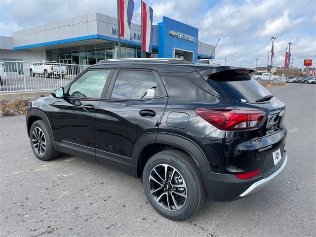 new 2025 Chevrolet TrailBlazer car, priced at $28,091