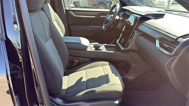 used 2025 GMC Acadia car, priced at $36,993