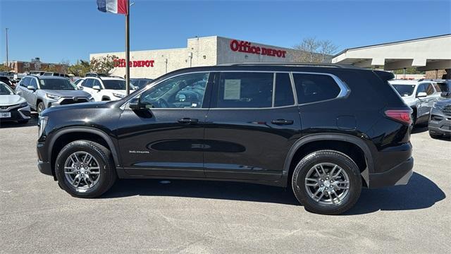 used 2025 GMC Acadia car, priced at $36,993