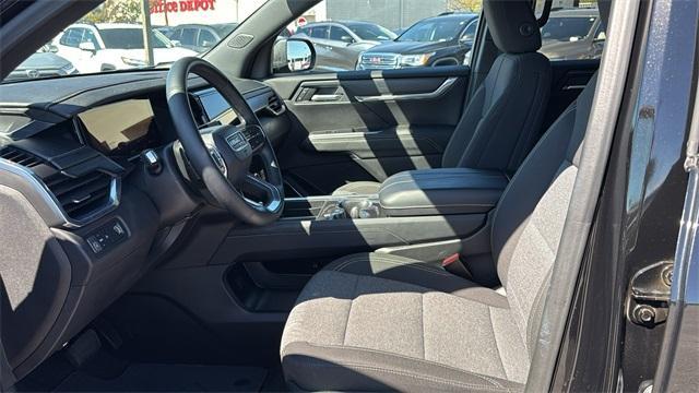 used 2025 GMC Acadia car, priced at $36,993