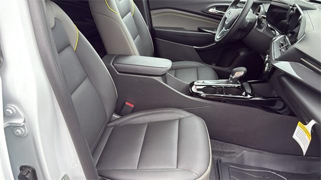 new 2025 Chevrolet Trax car, priced at $26,980