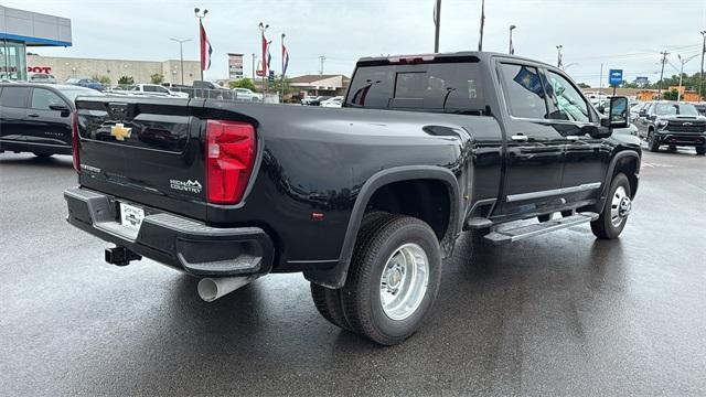 new 2025 Chevrolet Silverado 3500 car, priced at $85,671