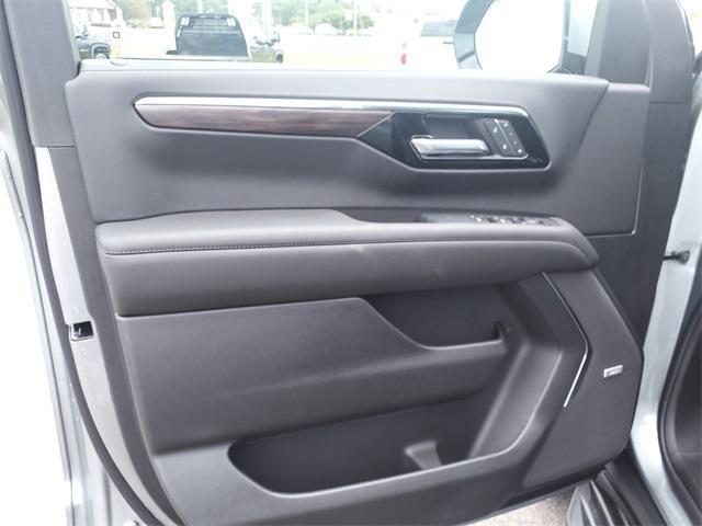new 2025 Chevrolet Tahoe car, priced at $70,554