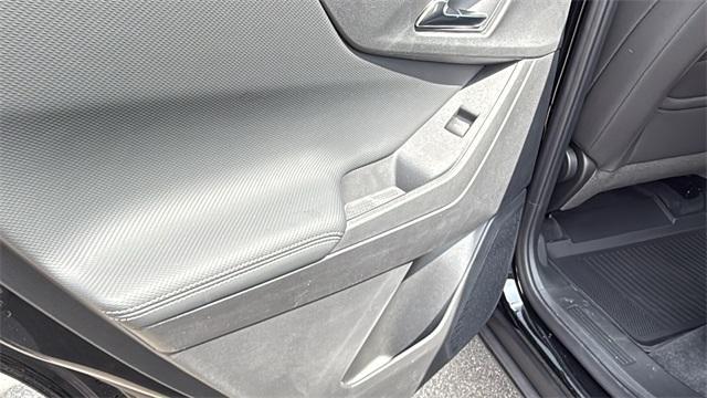 new 2026 Chevrolet Equinox car, priced at $32,340