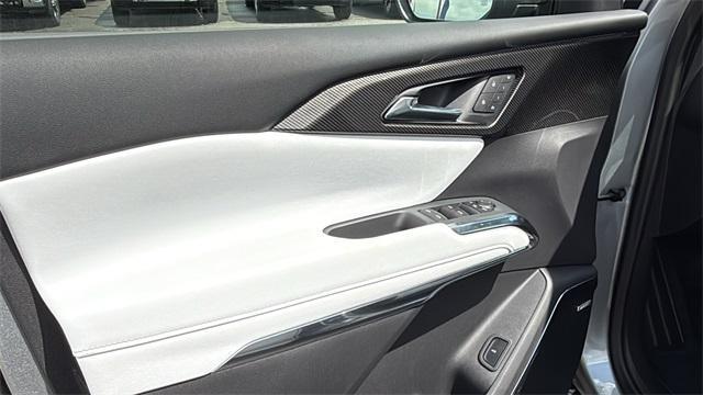 new 2025 Chevrolet Traverse car, priced at $55,295