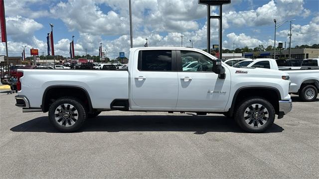 new 2024 Chevrolet Silverado 2500 car, priced at $66,400