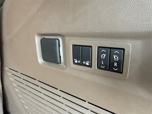 used 2021 GMC Yukon car, priced at $57,331