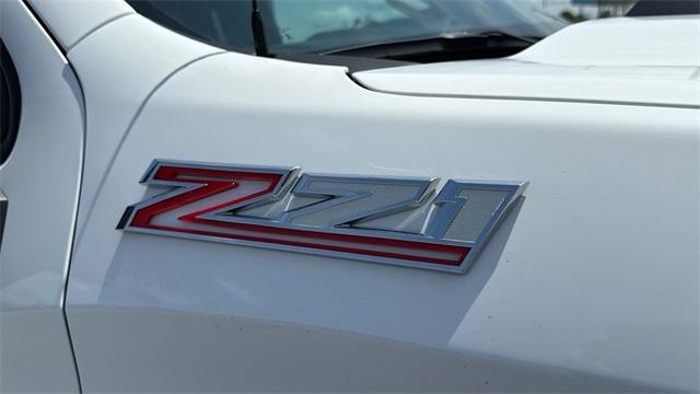new 2025 Chevrolet Silverado 1500 car, priced at $51,364