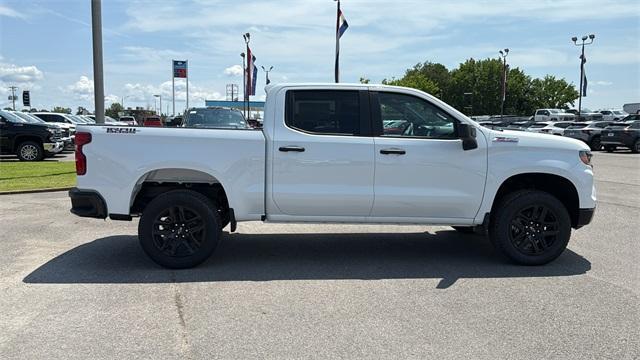 new 2025 Chevrolet Silverado 1500 car, priced at $51,364
