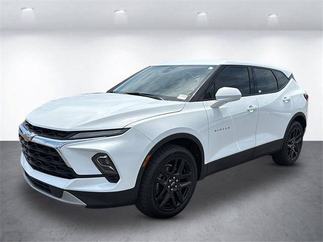 used 2024 Chevrolet Blazer car, priced at $27,993