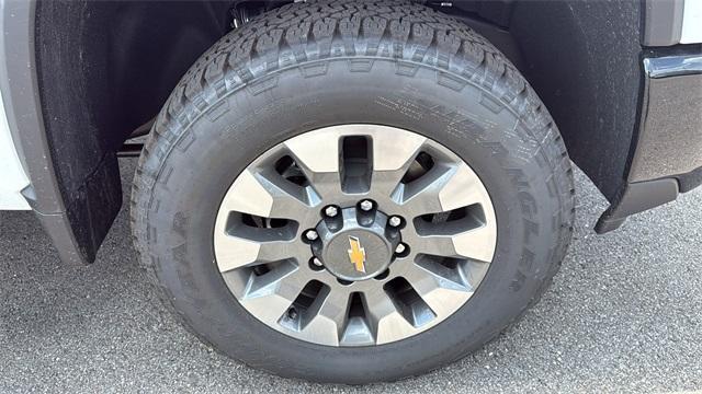 new 2025 Chevrolet Silverado 2500 car, priced at $56,891