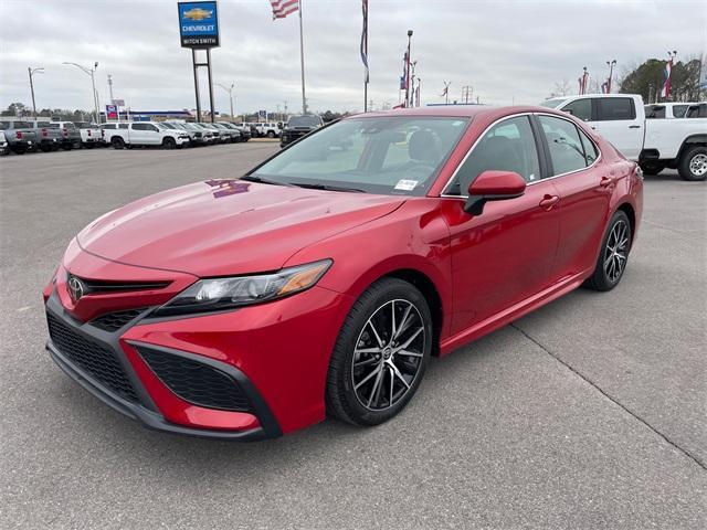 used 2021 Toyota Camry car, priced at $20,999