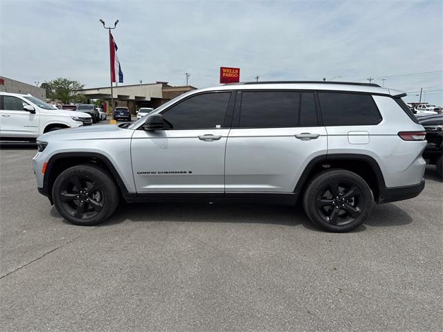 used 2024 Jeep Grand Cherokee L car, priced at $37,993
