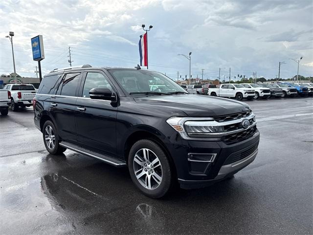 used 2023 Ford Expedition car, priced at $43,112