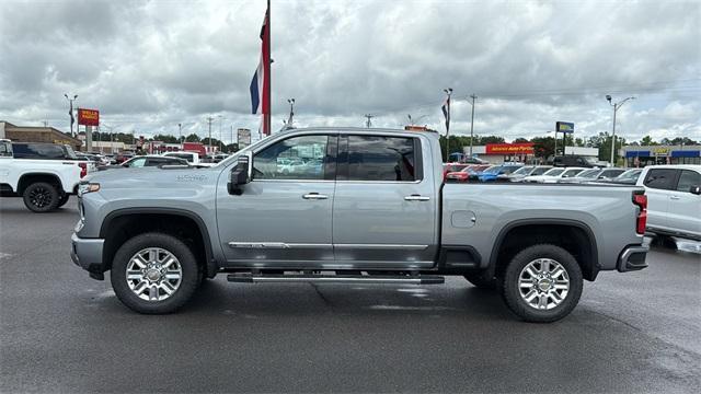new 2025 Chevrolet Silverado 2500 car, priced at $81,995