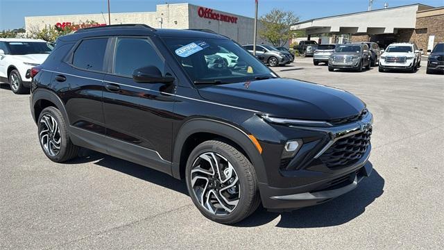 used 2026 Chevrolet TrailBlazer car, priced at $27,993