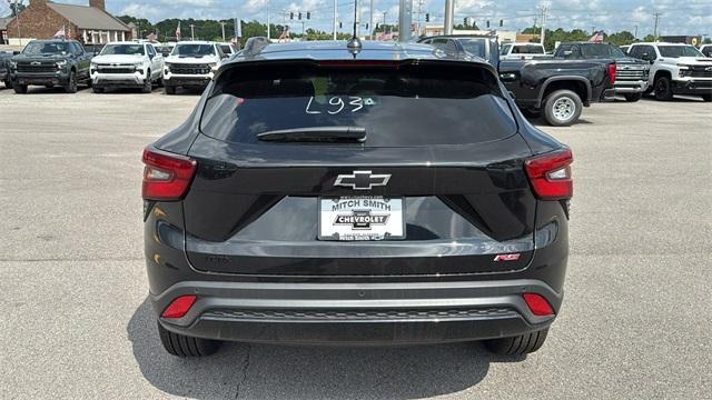 new 2025 Chevrolet Trax car, priced at $27,890