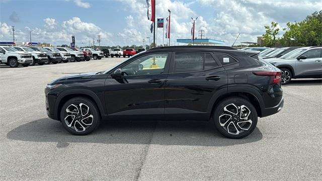 new 2025 Chevrolet Trax car, priced at $27,890