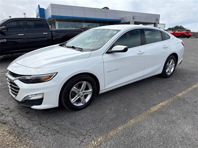 used 2024 Chevrolet Malibu car, priced at $19,122