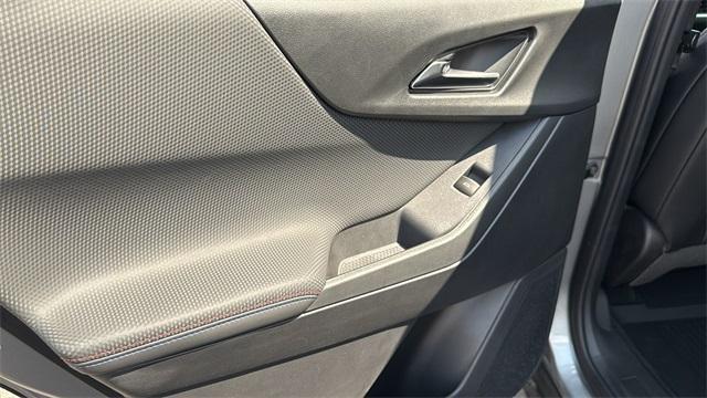 new 2026 Chevrolet Equinox car, priced at $37,090
