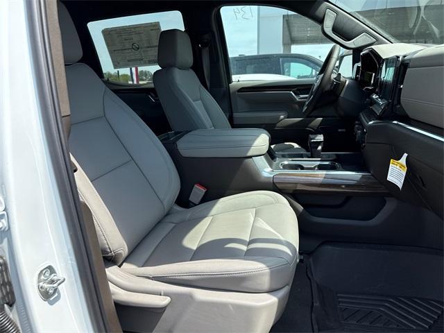 new 2025 Chevrolet Silverado 1500 car, priced at $61,198