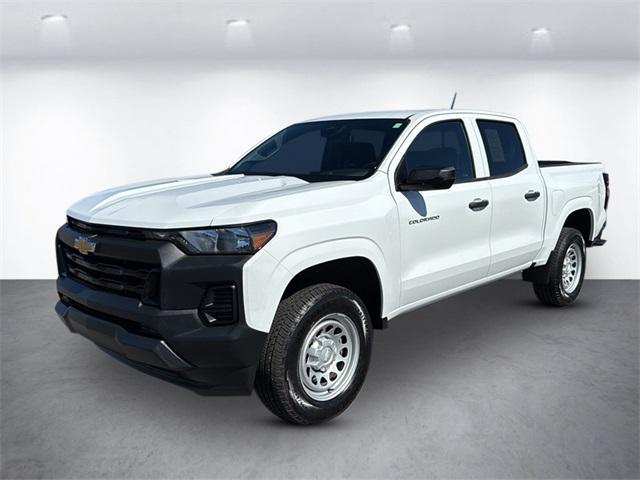 used 2024 Chevrolet Colorado car, priced at $30,993