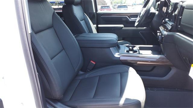 new 2025 Chevrolet Silverado 3500 car, priced at $73,059