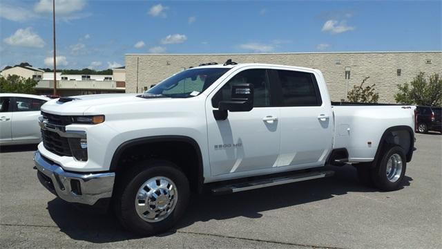 new 2025 Chevrolet Silverado 3500 car, priced at $73,059