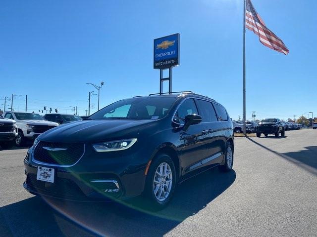 used 2022 Chrysler Pacifica car, priced at $23,993