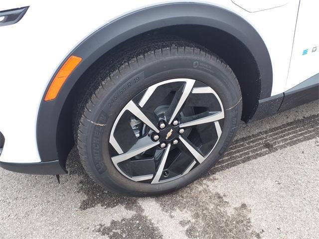 new 2026 Chevrolet Equinox EV car, priced at $32,688