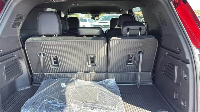 new 2026 Chevrolet Traverse car, priced at $44,655