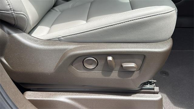 new 2025 Chevrolet Tahoe car, priced at $65,865