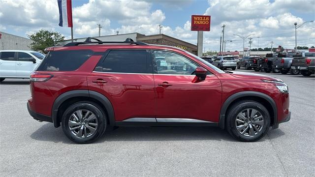 used 2022 Nissan Pathfinder car, priced at $25,993