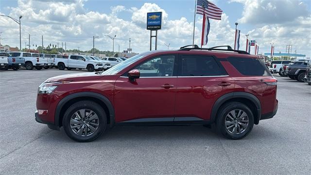 used 2022 Nissan Pathfinder car, priced at $25,993