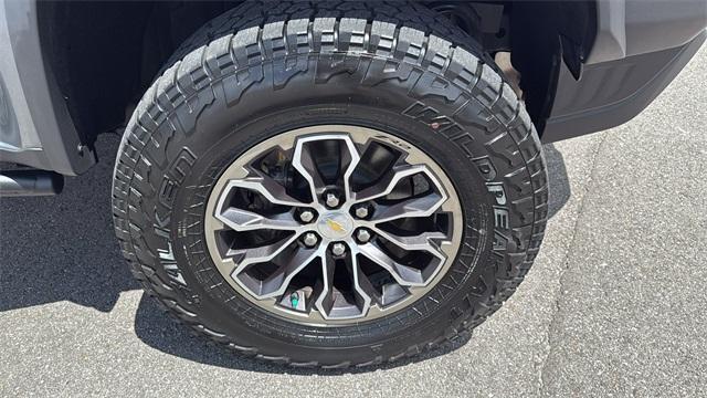 used 2020 Chevrolet Colorado car, priced at $32,993