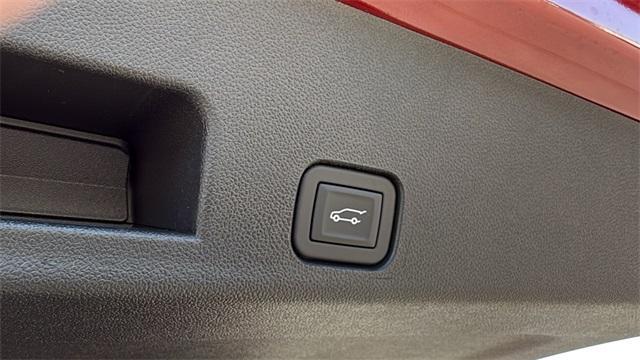 new 2026 Chevrolet Traverse car, priced at $44,655