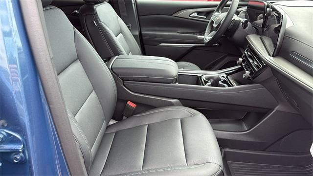 new 2025 Chevrolet Traverse car, priced at $46,710