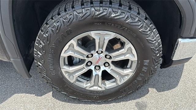 used 2024 Chevrolet Silverado 2500 car, priced at $44,993