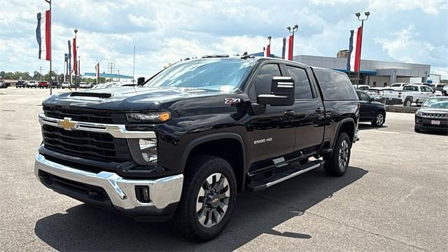 used 2024 Chevrolet Silverado 2500 car, priced at $43,999