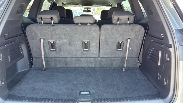 used 2025 GMC Acadia car, priced at $36,993