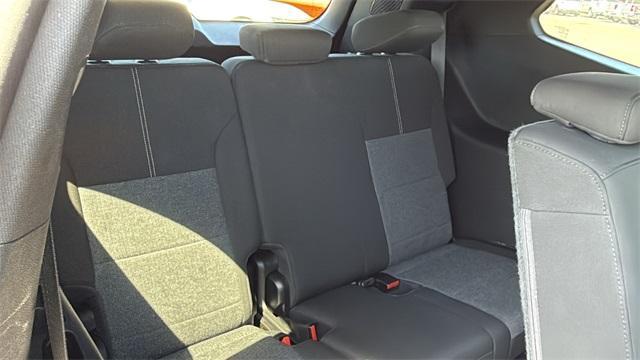 used 2025 GMC Acadia car, priced at $36,993