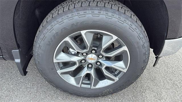 new 2025 Chevrolet Silverado 1500 car, priced at $57,149