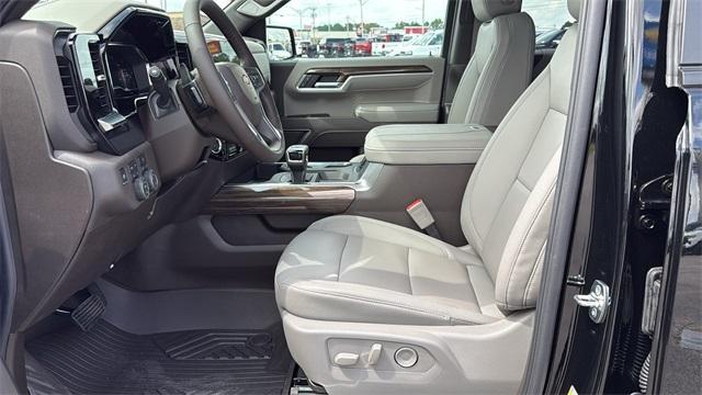 new 2025 Chevrolet Silverado 1500 car, priced at $57,149