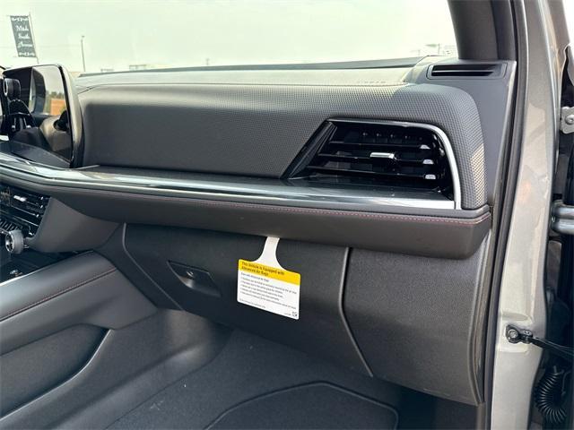 new 2025 Chevrolet Suburban car, priced at $76,377