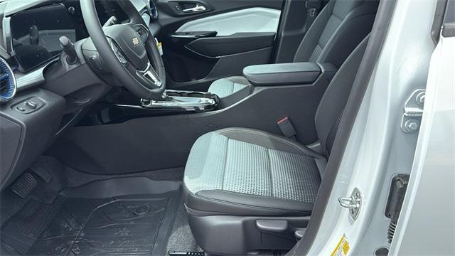 new 2025 Chevrolet Trax car, priced at $25,775