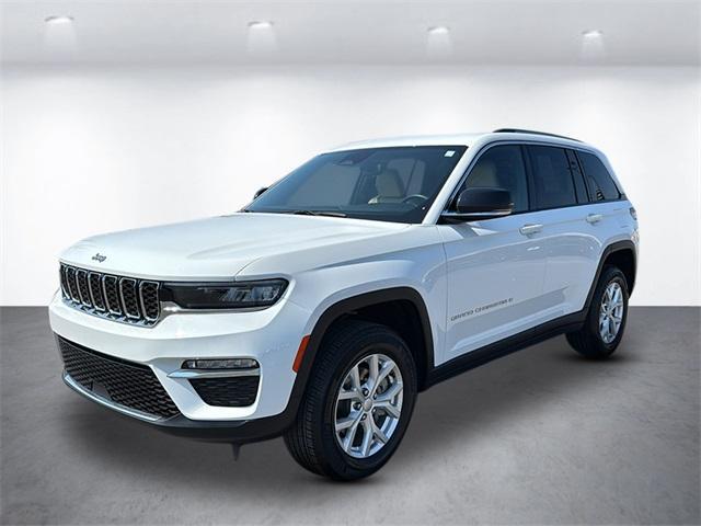 used 2023 Jeep Grand Cherokee car, priced at $30,999