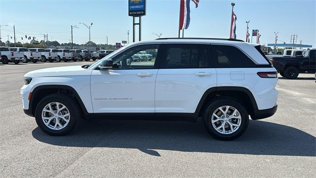 used 2023 Jeep Grand Cherokee car, priced at $30,999