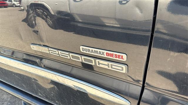 used 2005 GMC Sierra 2500 car, priced at $11,993